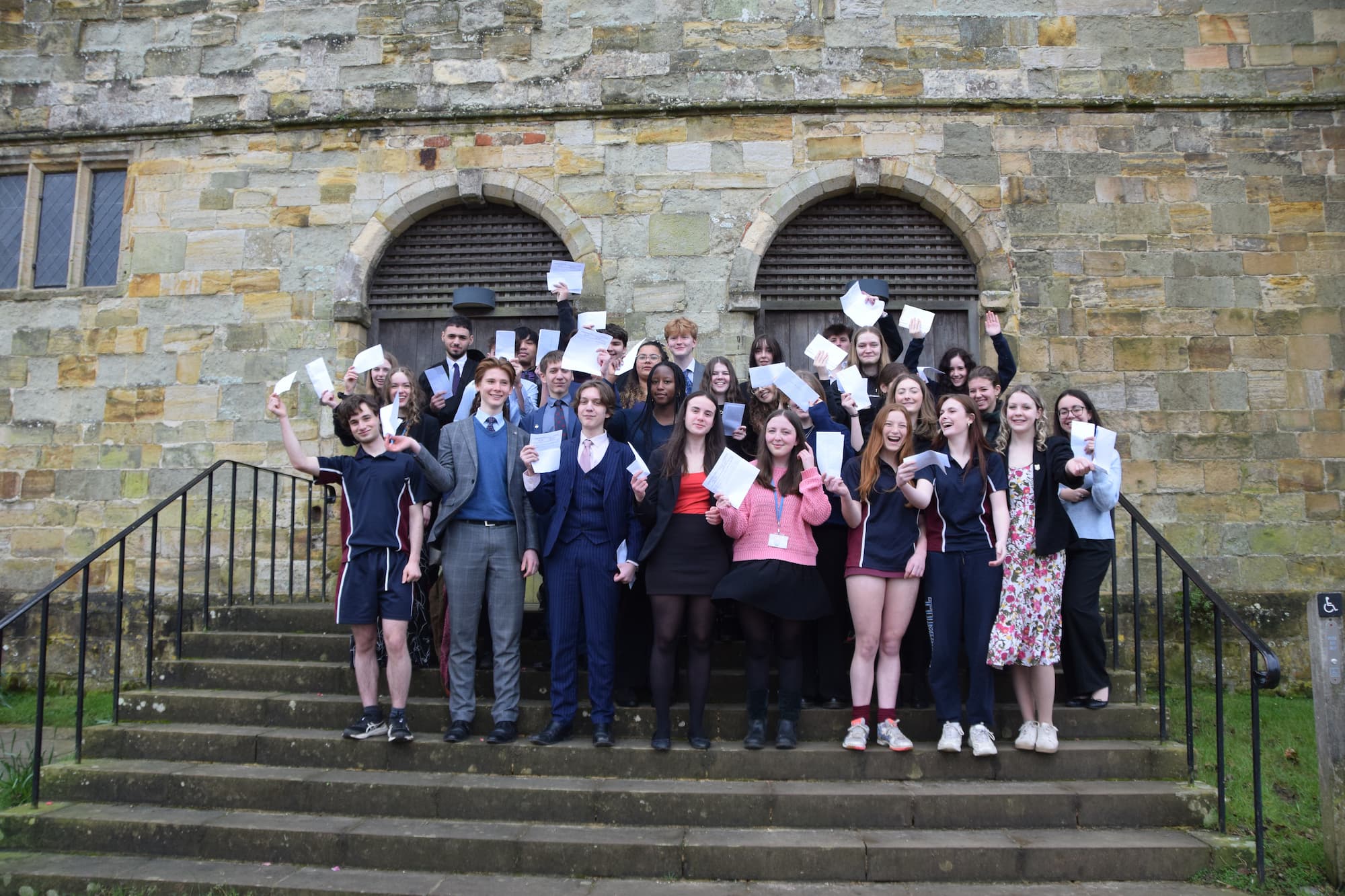 Battle Abbey School are delighted to announce their latest EPQ (Extended Project Qualification) results. 